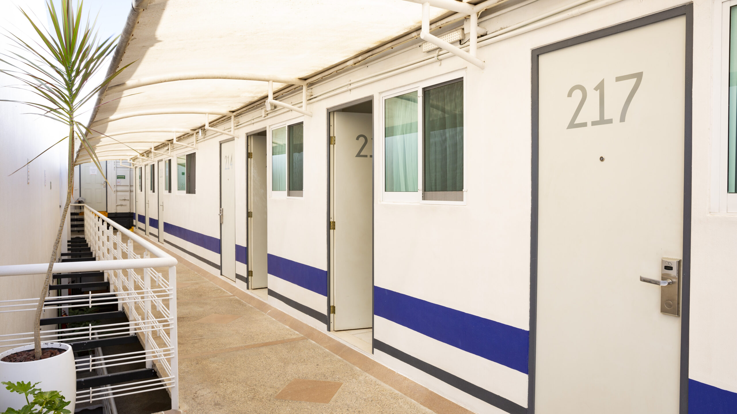 Container Hotel